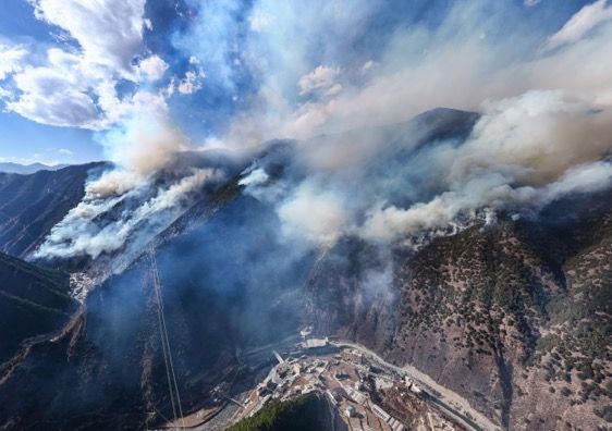 火灾无情人有情 火灾无情人有情