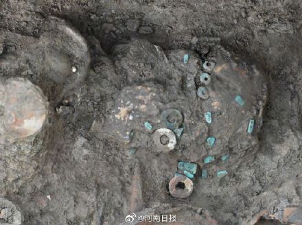 河南发现新石器时代首例玉覆面 河南发现新石器时代首例玉覆面