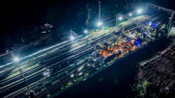 接入国家“八纵八横”铁路网！巴南高铁年内开通