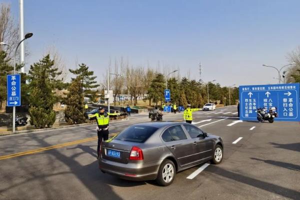 @北京的朋友：提醒！高峰时段8点到11点