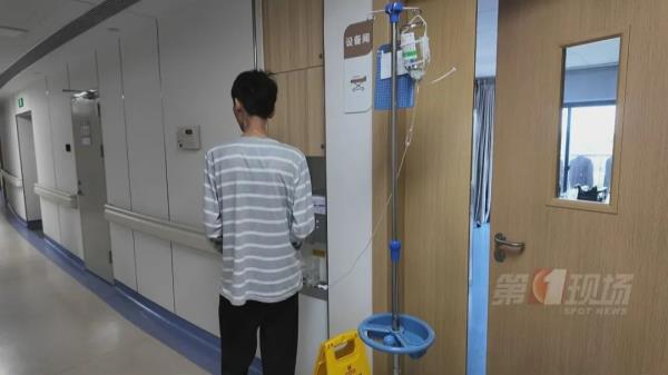 震惊！聊个天，肺突然就“炸”了……