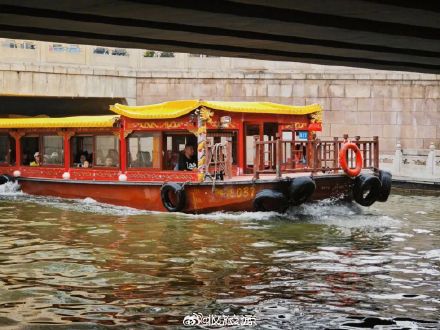 长河观柳!北京这条游船航线开航→ 长河观柳!北京这条游船航线开航→