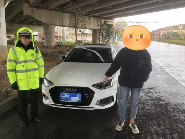 一少年无证开车“上瘾”被拘! 一少年无证开车“上瘾”被拘!