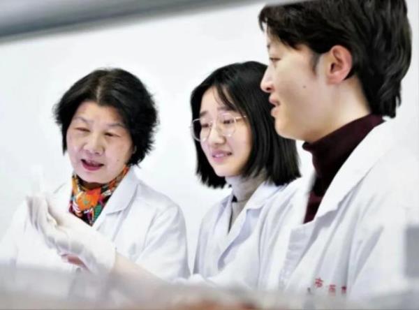 高淀粉食物要少吃？研究发现：有种特殊淀粉能帮助缓解肥胖、脂肪肝