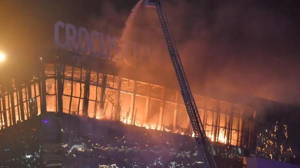 普京哀悼,克宫降半旗!最新:4名恐袭参与者已被批捕,现场发现500多发子弹 普京哀悼,克宫降半旗!最新:4名恐袭参与者已被批捕,现场发现500多发子弹