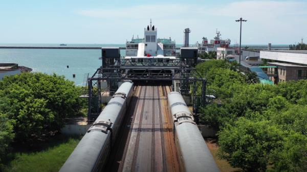 “老鬼”?海平面以下的铁路工种大揭秘! “老鬼”?海平面以下的铁路工种大揭秘!