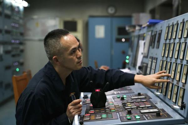 “老鬼”?海平面以下的铁路工种大揭秘! “老鬼”?海平面以下的铁路工种大揭秘!