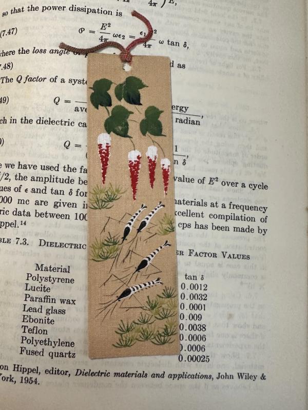 浙大图书馆，发现67年前书签！评论区变大型“解谜”现场……
