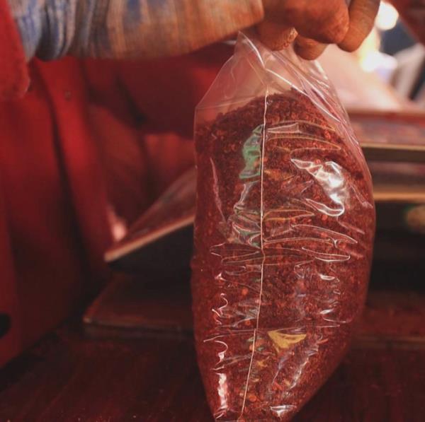 20天,近14亿元!一碗麻辣烫“点燃”一座城!还带火了这些“土特产” 20天,近14亿元!一碗麻辣烫“点燃”一座城!还带火了这些“土特产”