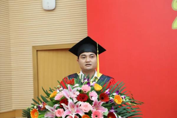 捐出100万元！广西这位教师决定了！