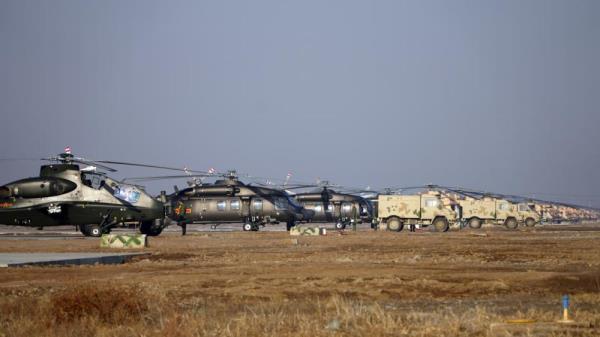 组图丨新疆军区某陆航旅开展实战化训练