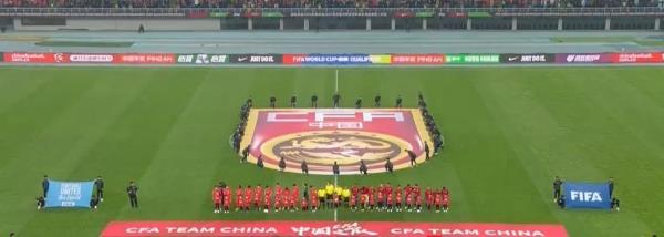 武磊梅开二度！国足4比1战胜新加坡