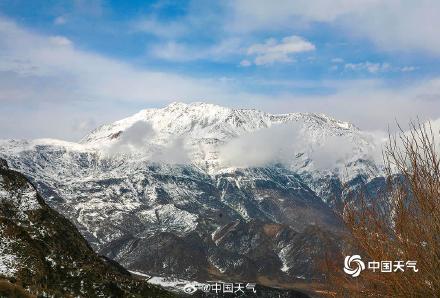 来感受一波青海雪域的震撼