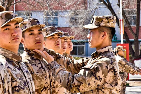 走好军旅第一步！多部队开展新兵训练