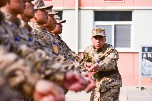 走好军旅第一步！多部队开展新兵训练