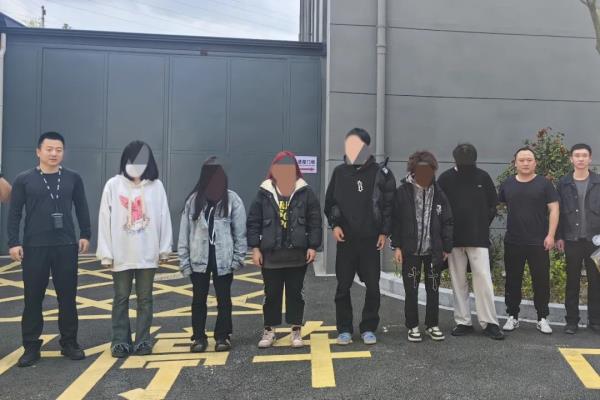 凌晨5点,杭州一男一女出现在地下车库,保安赶去一查…… 凌晨5点,杭州一男一女出现在地下车库,保安赶去一查……