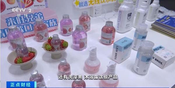 萌宠经济升温!2025年市场规模将近500亿元 萌宠经济升温!2025年市场规模将近500亿元