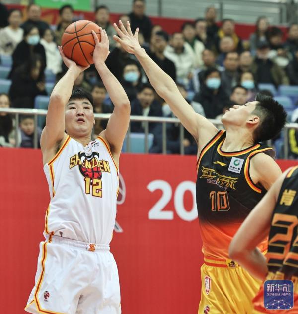 篮球丨CBA常规赛：江苏肯帝亚不敌深圳马可波罗