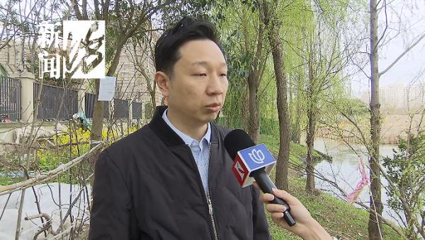 上海一小区墙外惊现新坟,落葬后家属失联,附近居民:瘆得慌! 上海一小区墙外惊现新坟,落葬后家属失联,附近居民:瘆得慌!