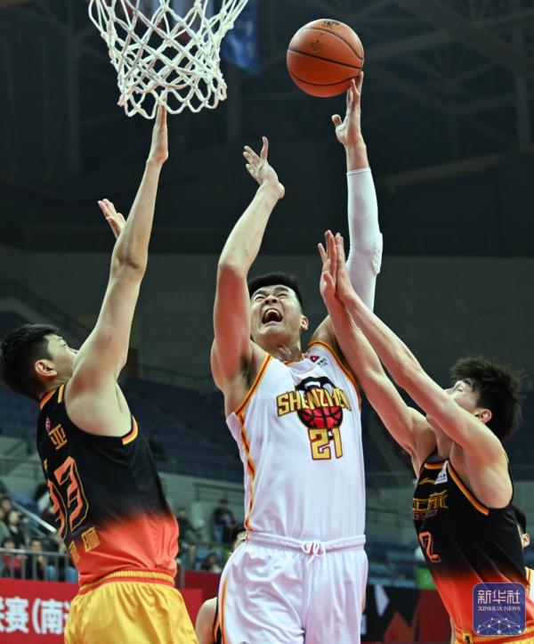 篮球丨CBA常规赛：江苏肯帝亚不敌深圳马可波罗