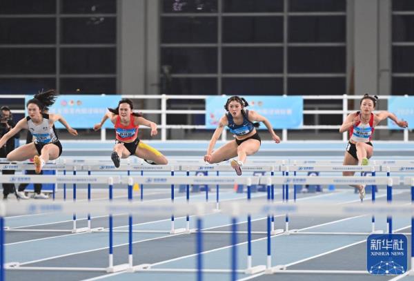 田径｜全国室内锦标赛：吴艳妮获女子60米栏冠军