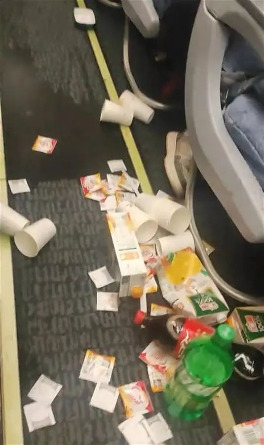 “心都跳出嗓子眼儿了”!一航班遭遇“惊魂90秒”!致歉! “心都跳出嗓子眼儿了”!一航班遭遇“惊魂90秒”!致歉!