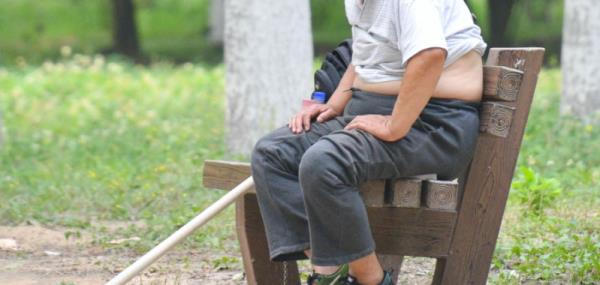 每天久坐的人，他们身体器官正在悄悄发生变化……