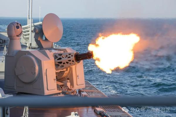 舰艇编队,持续鏖战数昼夜…… 舰艇编队,持续鏖战数昼夜……