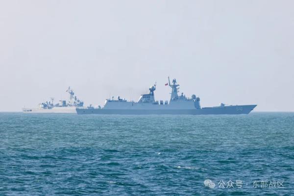舰艇编队,持续鏖战数昼夜…… 舰艇编队,持续鏖战数昼夜……