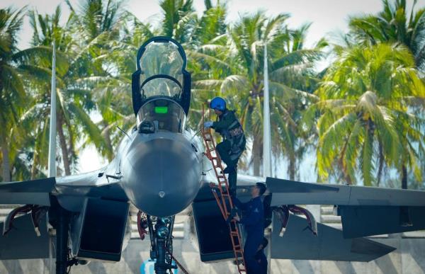 超炫酷舰载歼击机高清壁纸来了