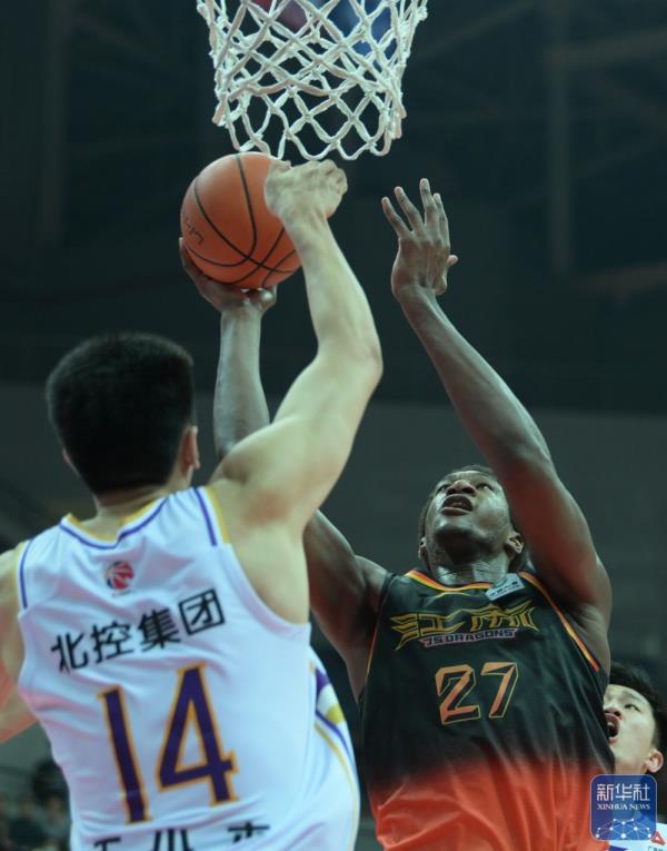 篮球丨CBA常规赛：江苏肯帝亚不敌北京控股
