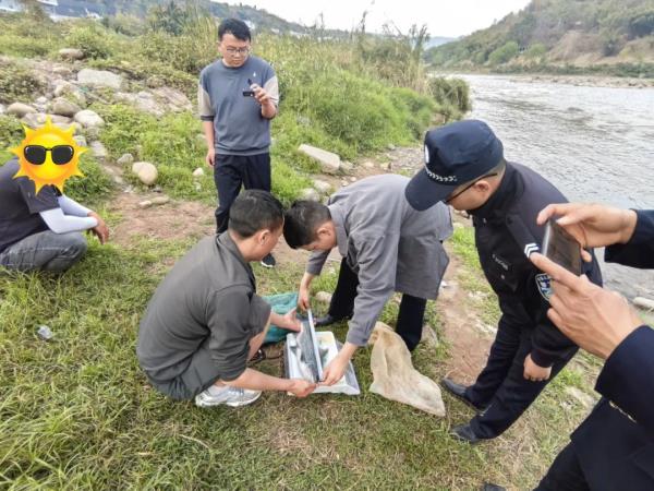 非法捕捞触“红线” 电鱼炸鱼要被拘