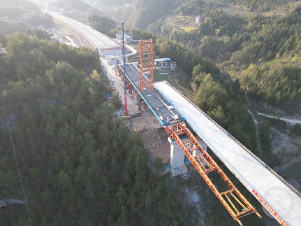 进度条“刷新” 巫云开高速力争12月底具备通车条件