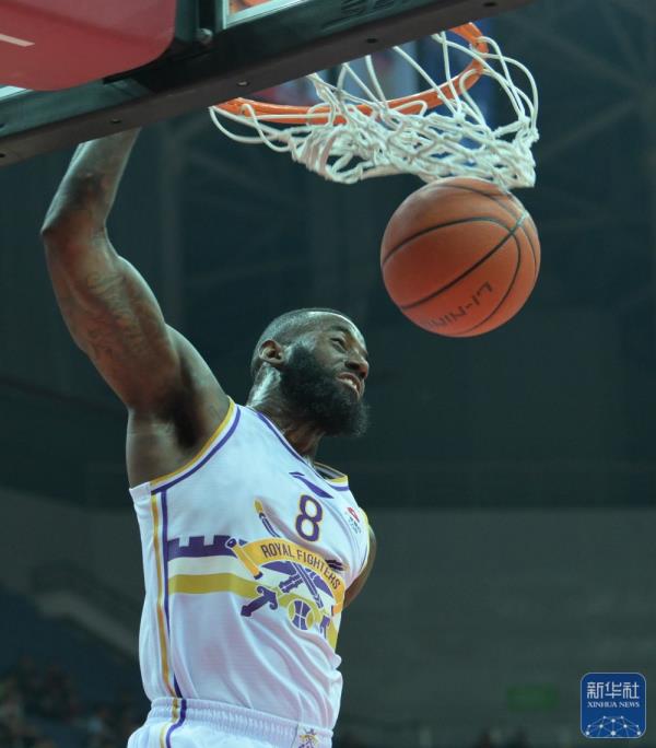 篮球丨CBA常规赛：江苏肯帝亚不敌北京控股