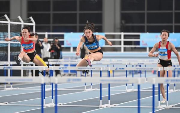 吴艳妮：完全不能接受被叫做网红