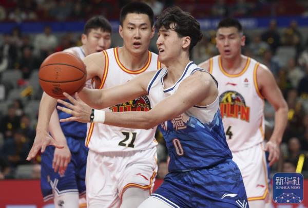 篮球丨CBA常规赛:新疆伊力特胜吉林九台农商银行 篮球丨CBA常规赛:新疆伊力特胜吉林九台农商银行