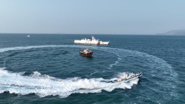 广东海警局开展舰艇海上实战化集训 广东海警局开展舰艇海上实战化集训