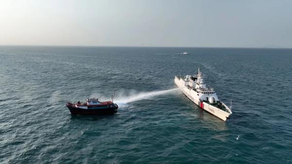 广东海警局开展舰艇海上实战化集训 广东海警局开展舰艇海上实战化集训