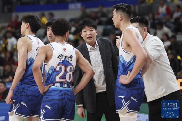 篮球丨CBA常规赛:新疆伊力特胜吉林九台农商银行 篮球丨CBA常规赛:新疆伊力特胜吉林九台农商银行