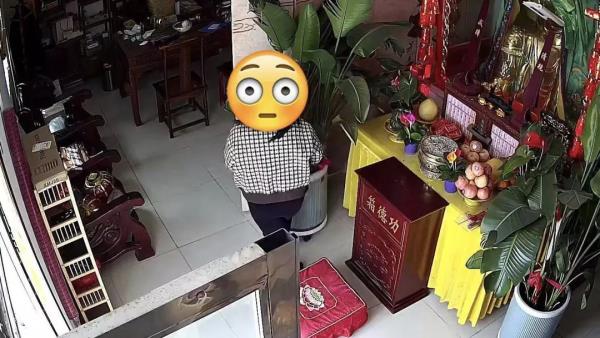事发镇江！女子顺走寺庙香火钱，结果……