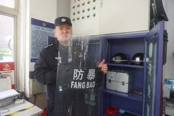 记住上海街头巷尾的这种标识，关键时刻能救你！尤其半夜时分