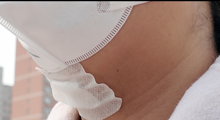 “好像有人掐我脖子”!女子河边遛弯遭“鱼钩封喉”?多方回应 “好像有人掐我脖子”!女子河边遛弯遭“鱼钩封喉”?多方回应