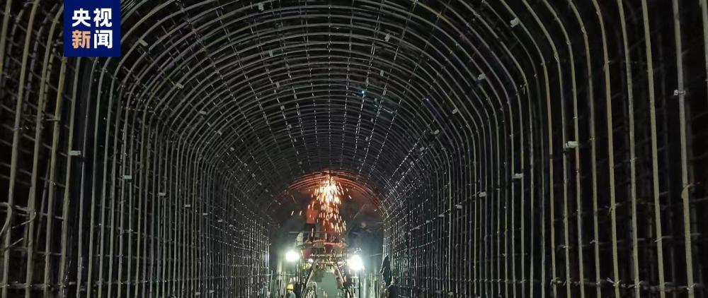 全长6678米 滇中引水工程龙尾隧洞衬砌施工全部完成 全长6678米 滇中引水工程龙尾隧洞衬砌施工全部完成