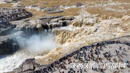 打卡好去处！清明假期壶口瀑布现唯美彩虹