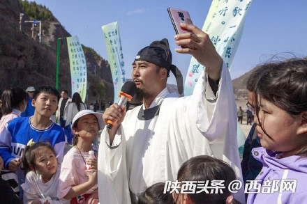 打卡好去处！清明假期壶口瀑布现唯美彩虹