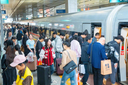 20.97万人！长沙火车南站单日发送客流量创历史新高