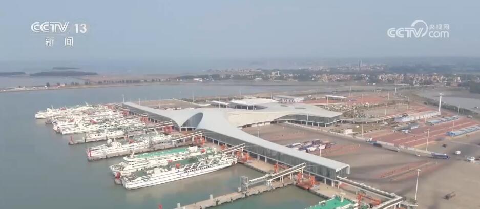 全力应对客流高峰 交通部门“多点发力”做好假期运力和服务保障工作 全力应对客流高峰 交通部门“多点发力”做好假期运力和服务保障工作