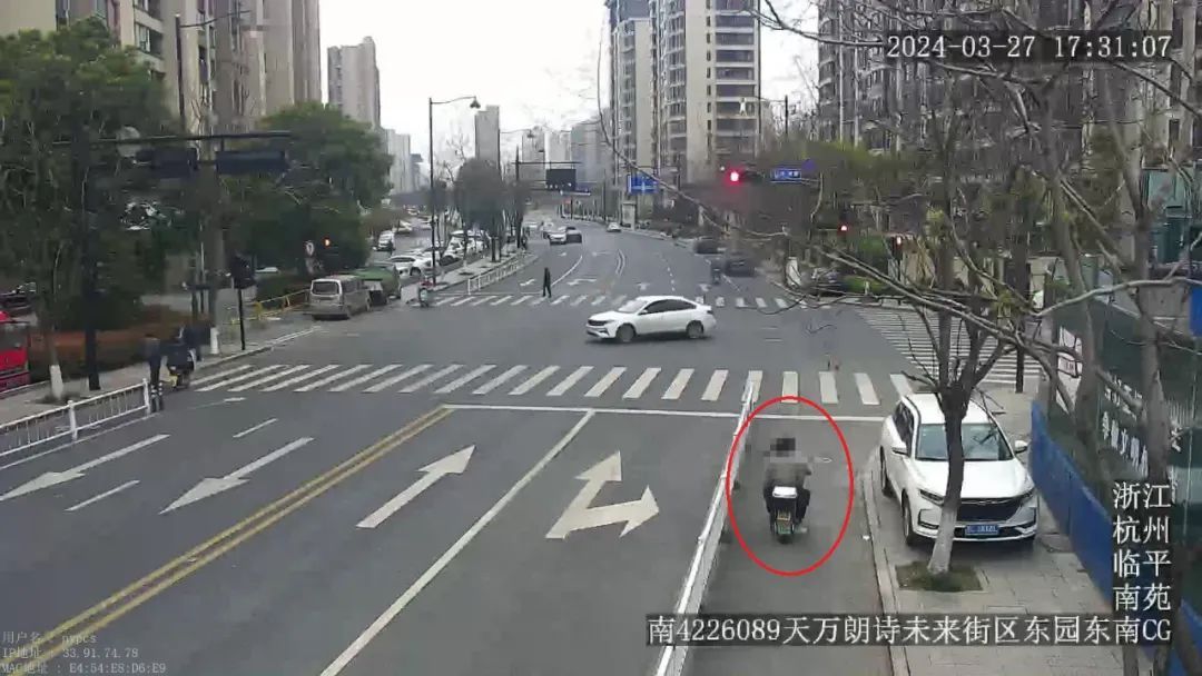 男子“送”给妻子一辆车，谁料结局大反转！