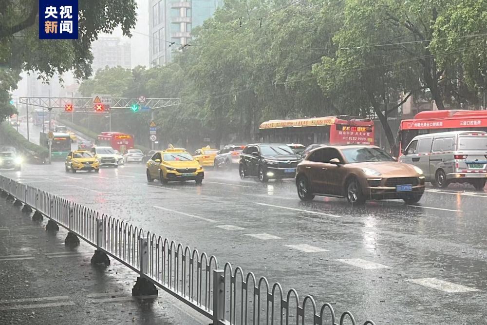 广州启动防暴雨内涝二级应急响应