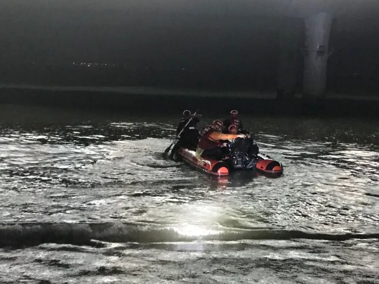 痛心!厦门一男孩坠海!遗体已找到…… 痛心!厦门一男孩坠海!遗体已找到……